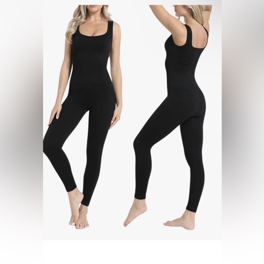 One Piece Sleeveless Workout Jumpsuits  Size S 0/2